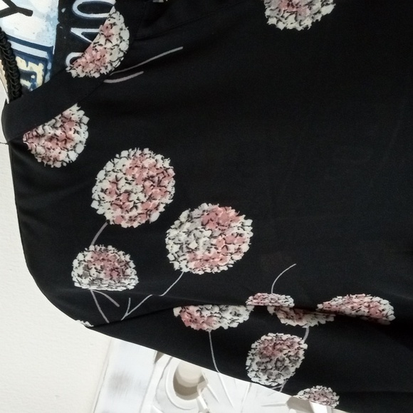 daniel rain Women's XL Hydrangea Black Floral Pink Light Yellow Flowing Blouse - Picture 5 of 17